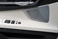 2013-BMW-7-Series-40