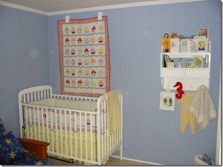 crib, quilt and shelf crib, quilt and shelf