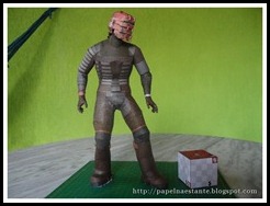 Isaac_Clarke_papercraft17 Isaac_Clarke_papercraft17