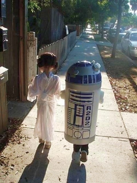 Принцесса Лея и R2D2