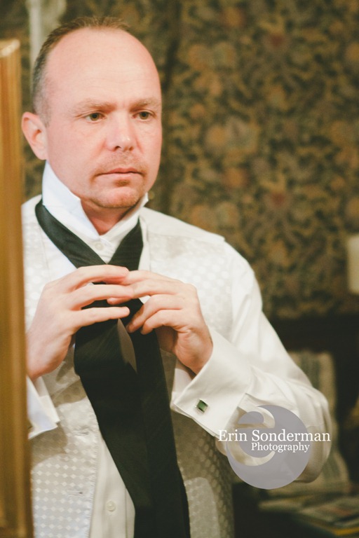 [ESP20120811-AmandaChrisWedding_WM-16.jpg]