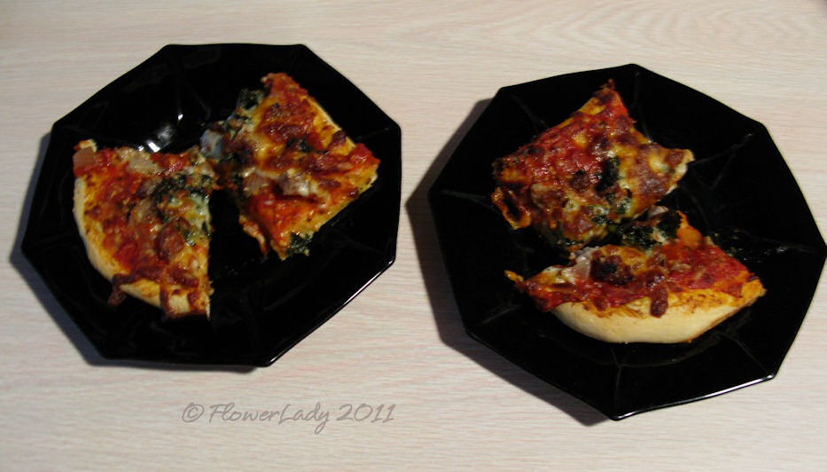 [09-14-ital-saus-kale-pizza6%255B4%255D.jpg]