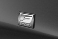 2013-Lexus-LS460-F-Sport-9