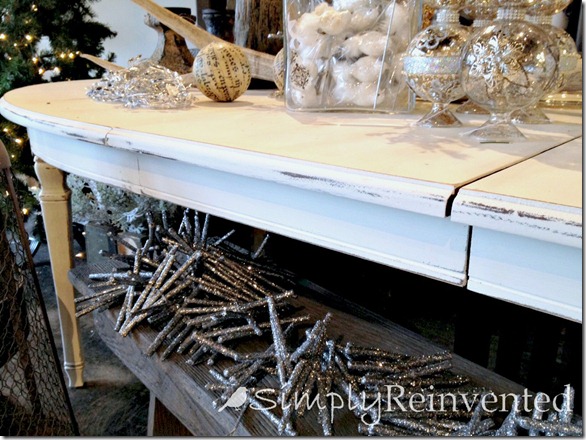 quatre table leaf