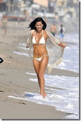 dollys-from-holly.blogspot.com_Olivia Munn_03