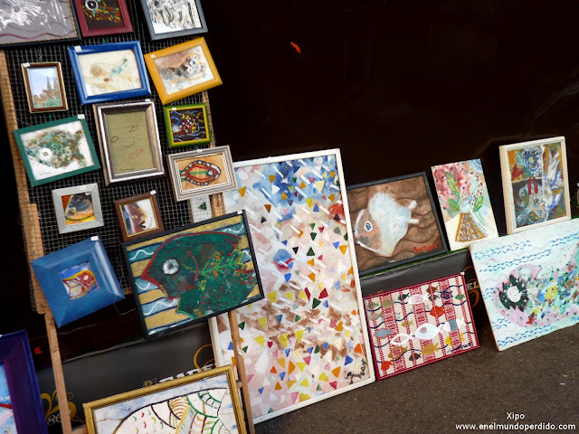 puesto-de-cuadros.JPG