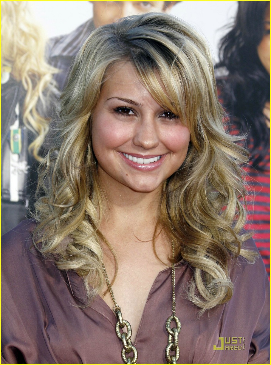 chelsea staub sexy pics