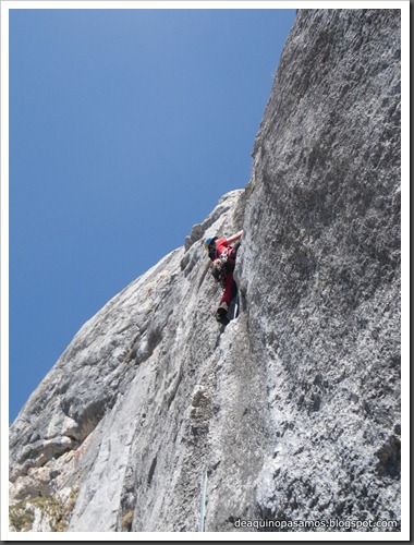 Via Intrusos 350m MD  7a  (6b A0 Oblig) (Alto Les Palanques, Picos de Europa) (Isra) 9048