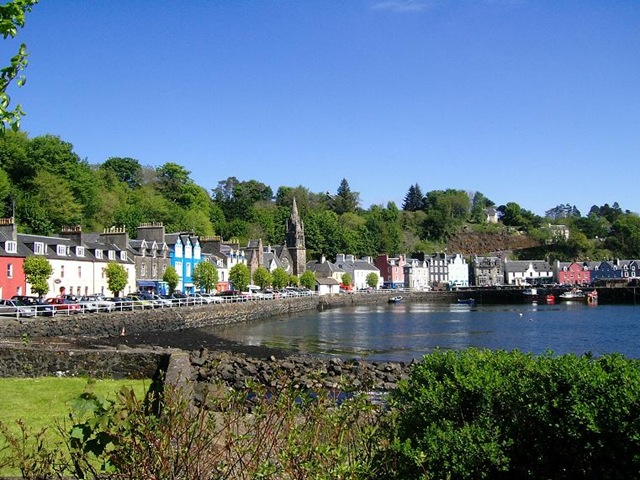 [Tobermory%2520town%255B3%255D.jpg]