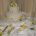 Nº137.- Encaje y fondant, flores de azúcar.