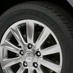 2011 Lexus LX 570 015.jpg 2011 Lexus LX 570 015.jpg