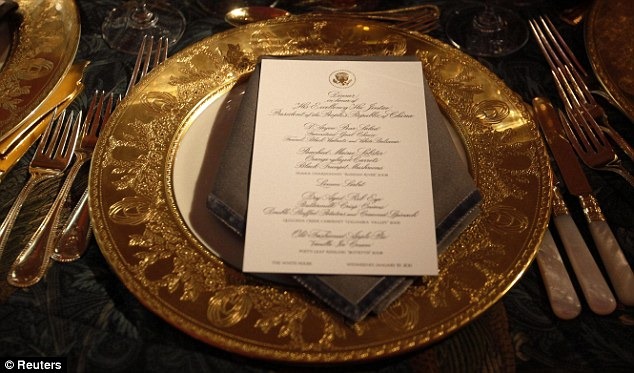 [article-1348813-0CD52DAA000005DC-2_634x373%255B3%255D.jpg]