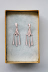 Lisa wore classic Tiffany Legacy Collection® earrings in platinum with diamonds, borrowed from the flagship New York Tiffany & Co. store.