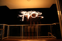 ?"I <3 oz"