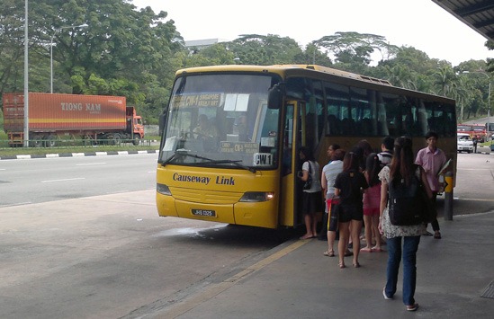 [Malaysian-CW-Bus-at-Kranji-3.jpg]