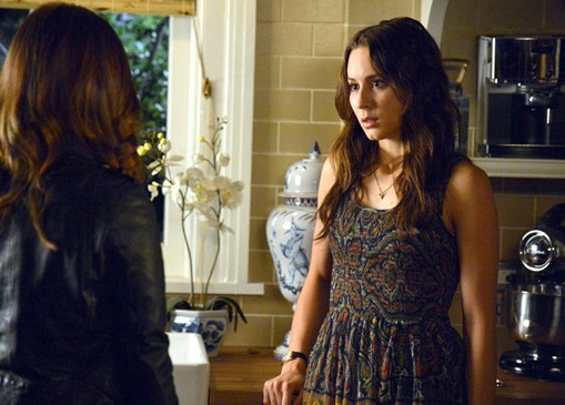 Pretty-Little-Liars-3x17-Out-of-the-Frying-Pan-into-the-Inferno-pretty-little-liars-tv-show-33402582-773-546