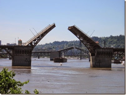 IMG_3255 Burnside Bridge in Portland, Oregon on June 5, 2010
