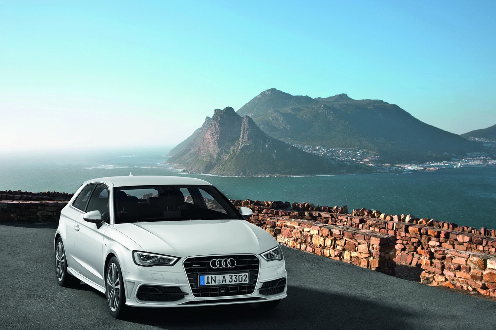 2013-Audi-A3-56%255B2%255D.jpg