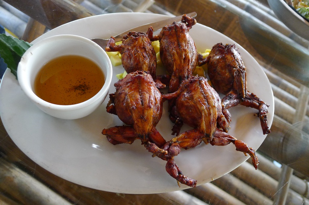 [Batute%2520or%2520Stuffed%2520Frogs%2520at%2520Apag%2520Marangle%2520Pampanga_Pampanggo%2520delicacy%255B3%255D.jpg]