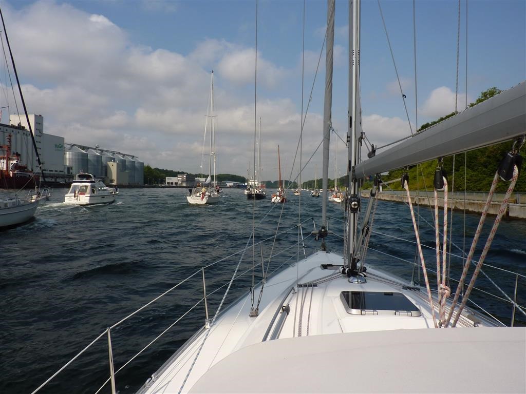 [P1030753-Medium3.jpg]