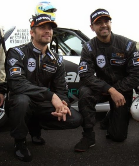 [paul%2520walker%255B3%255D.jpg]