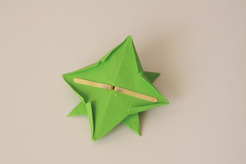 [Origami%2520Wreath%2520Tutorial%2520%252810%2529%255B5%255D.jpg]