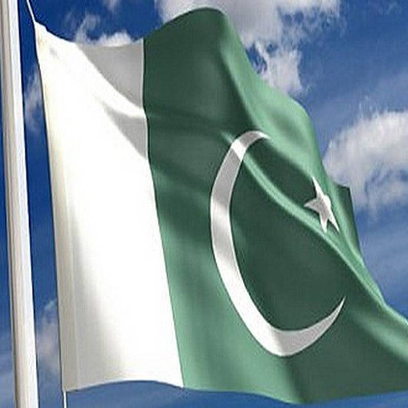 Blue Sky and Flag of Pakistan 2013