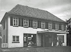 Bahnhofstr. 92(?). M. Bühring, aus: H. Siewert Rund um den Scharmbecker Marktplatz - damals. Verl. H. Saade, 1983.