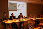 Presentació del llibre 'Espiadimonis, nàiades, sabaters i cuques de capsa' al Museu Industrial del Ter, Manlleu, el dia 7 d'abril de 2010.