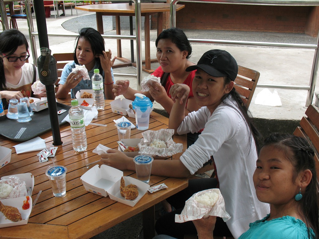 [PH-IO-2012-6434.jpg]