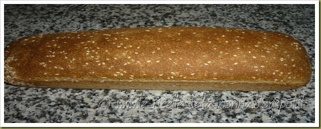 Pane integrale con pasta madre ai semi di sesamo (13)
