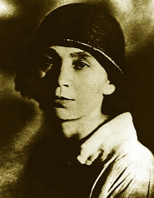 [Natalya%2520Gon%25C3%25A7arova%255B4%255D.jpg]