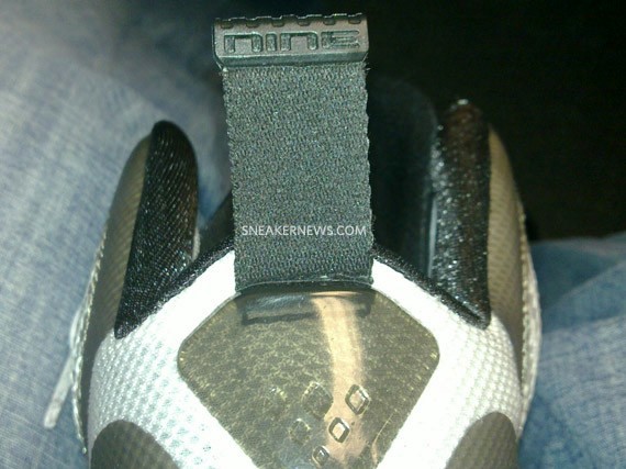 Leaked Nike LeBron 9 in new Sample Colorway Finally