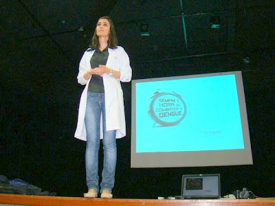 Médica do Estado faz treinamento especial da dengue com profissionais do município