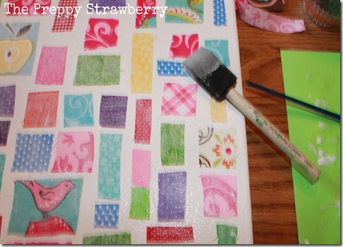 No Sew Quilt Wall Art {The Preppy Strawberry}