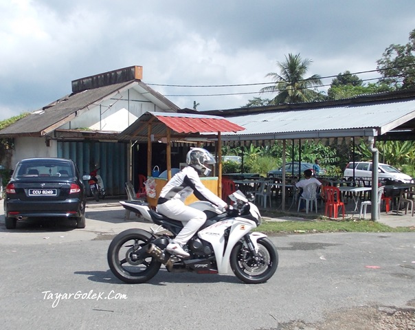 [DSCN02043.jpg]