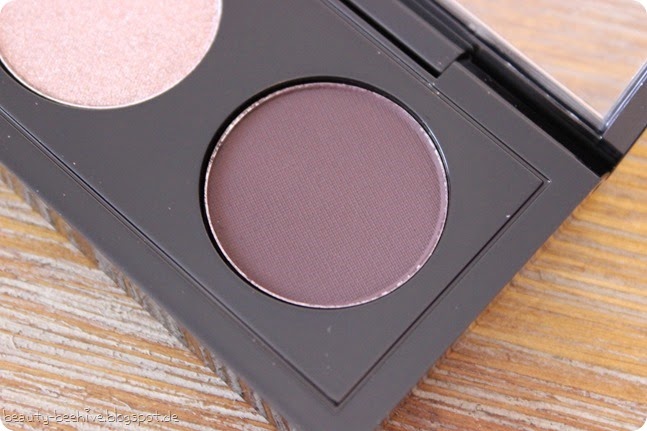 MAC Julia Petit Eyeshadow x2 Duo Sagu Lidschatten Druzy Black Plum LE limitiert Limited Edition Swatch Review Swatches Augenmakeup AMU Testbericht Test 3