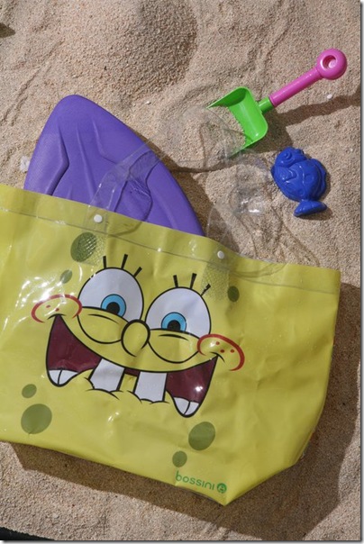 bossini x Spongebob beach bag design 01