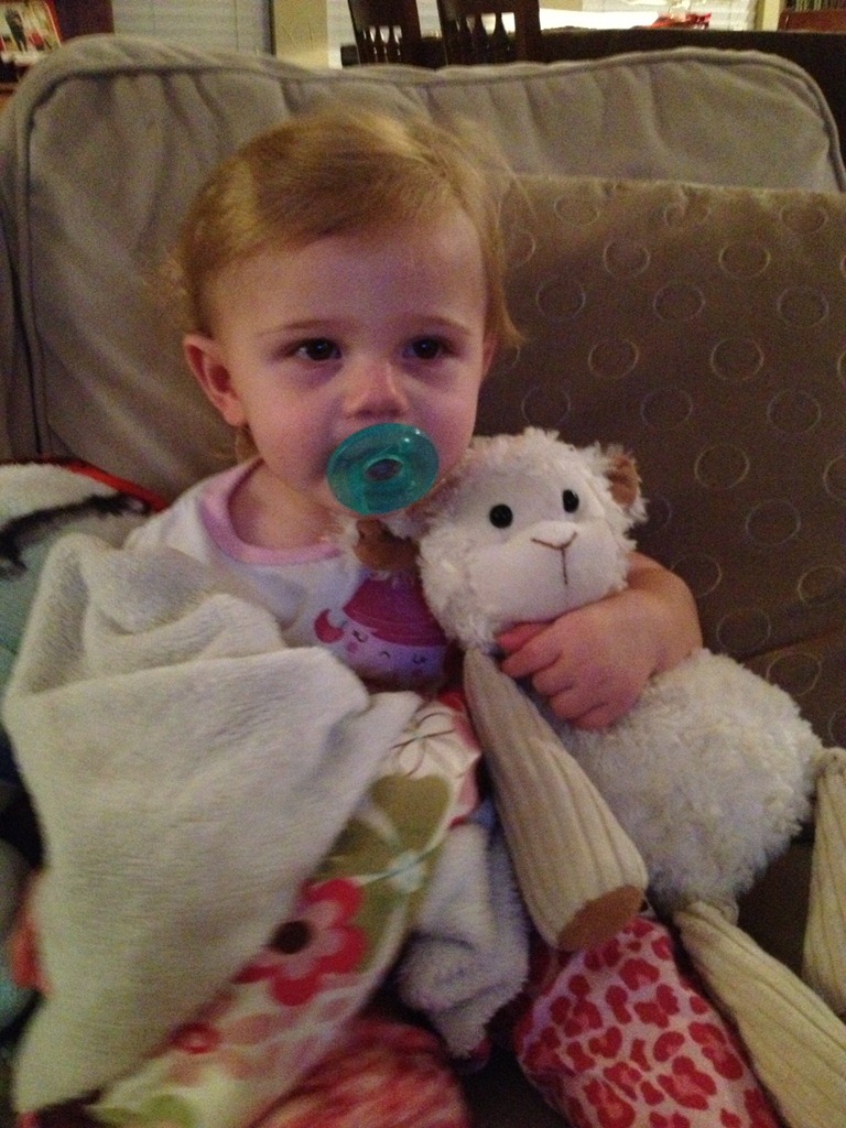 [Rayne%2520paci%255B3%255D.jpg]