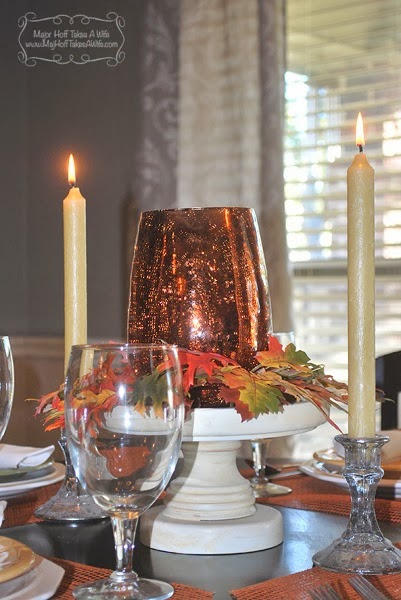 leaf centerpiece candlesticks.jpg Leaf centerpiece candlesticks