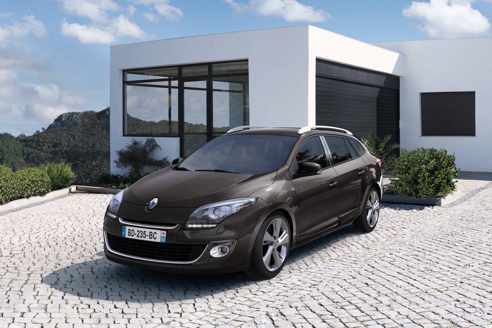 Renault-Megane-7[3].jpg