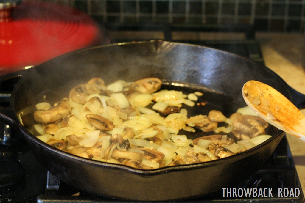 [chicken%2520paprika%252C%2520v%2520day%252C%2520home%2520gym%2520005%255B3%255D.jpg]