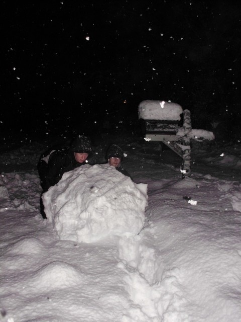 [snowpocalypse%2520%252012%255B3%255D.jpg]