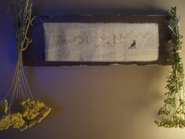 [tansy%252C%2520yarrow%2520with%2520drieds%255B3%255D.jpg]
