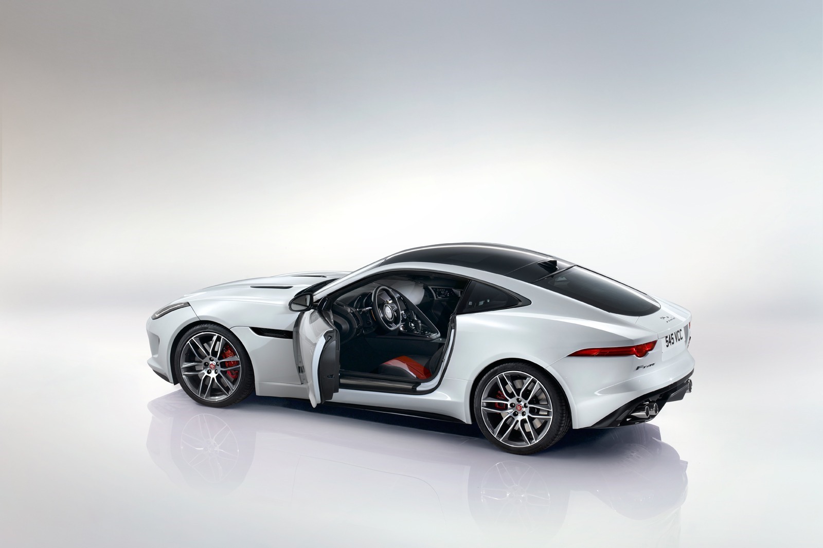 [New-Jaguar-F-Type-Coupe-47%255B2%255D.jpg]