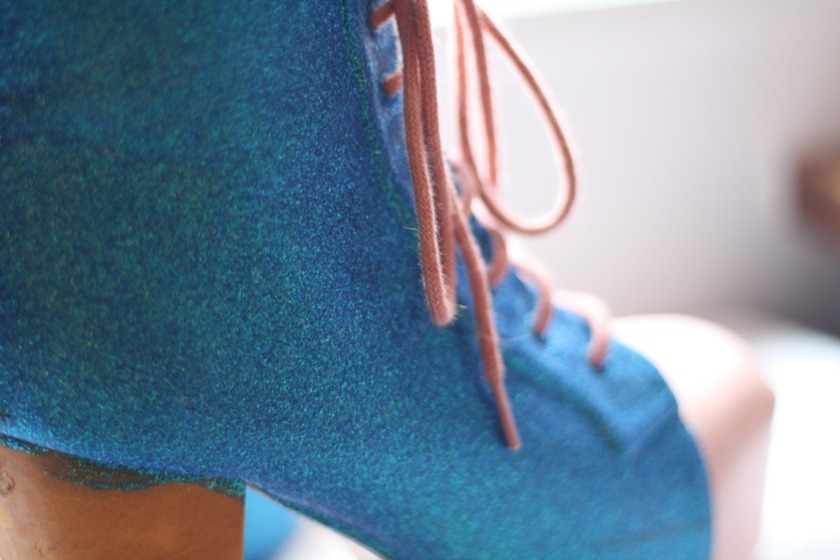 [DIY%2520Glitter%2520Litas%2520My1stWish%2520%25289%2529%255B3%255D.jpg&description=DIY: Glitter Litas!')]