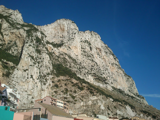 The Rock - Østsiden av Gibraltar - i nærheten av spillestedet Caleta Hotel.
