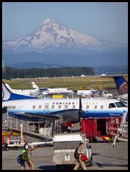 p Airport and Mt Hood