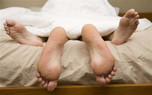 [feet_1785705b%255B2%255D.jpg]