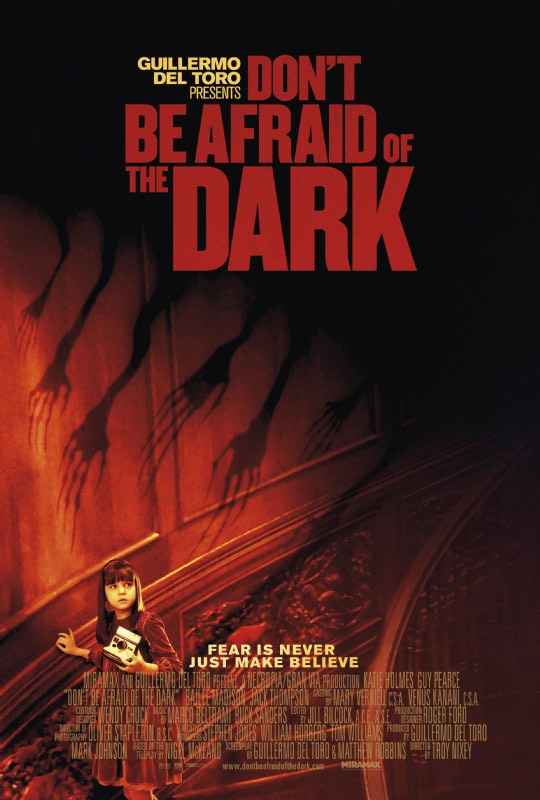 Don't Be Afraid of the Dark nemzetközi poszter